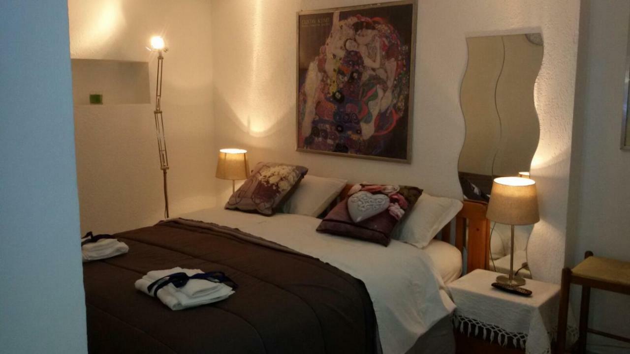 B&B Arechi ซาแลร์โน ภายนอก รูปภาพ