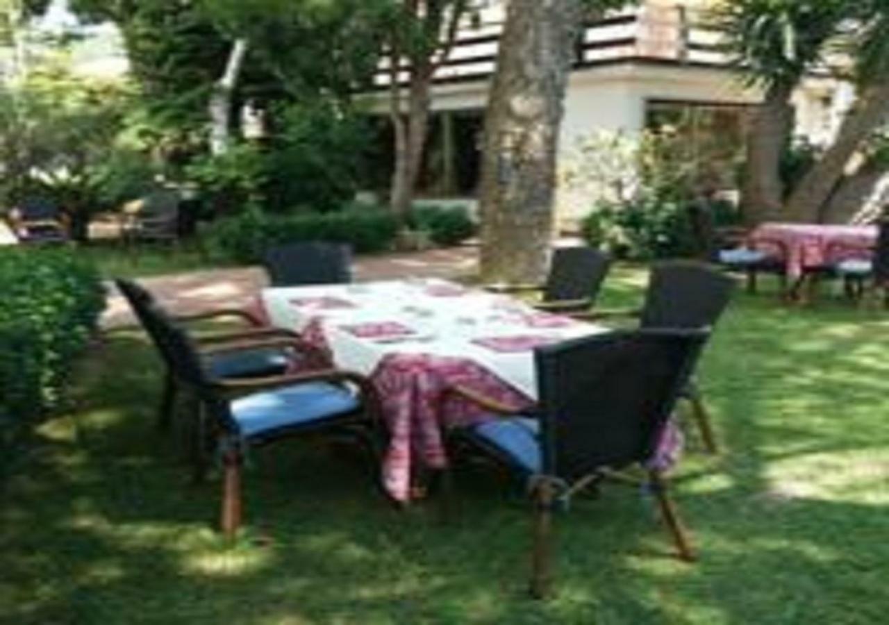 B&B Arechi ซาแลร์โน ภายนอก รูปภาพ