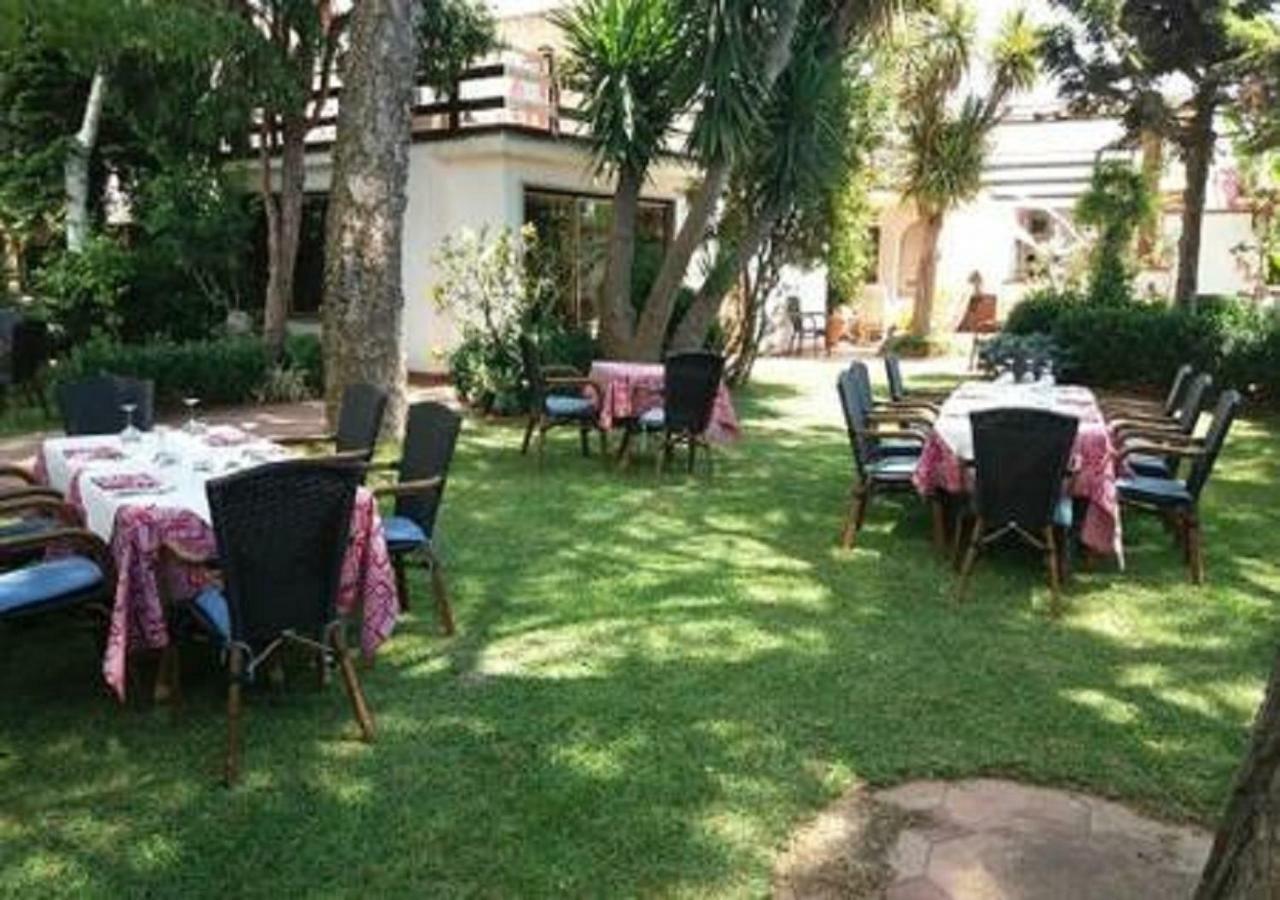 B&B Arechi ซาแลร์โน ภายนอก รูปภาพ