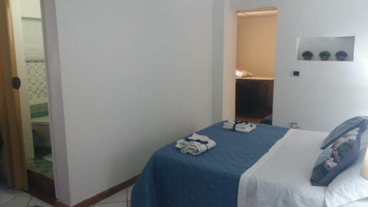 B&B Arechi ซาแลร์โน ภายนอก รูปภาพ