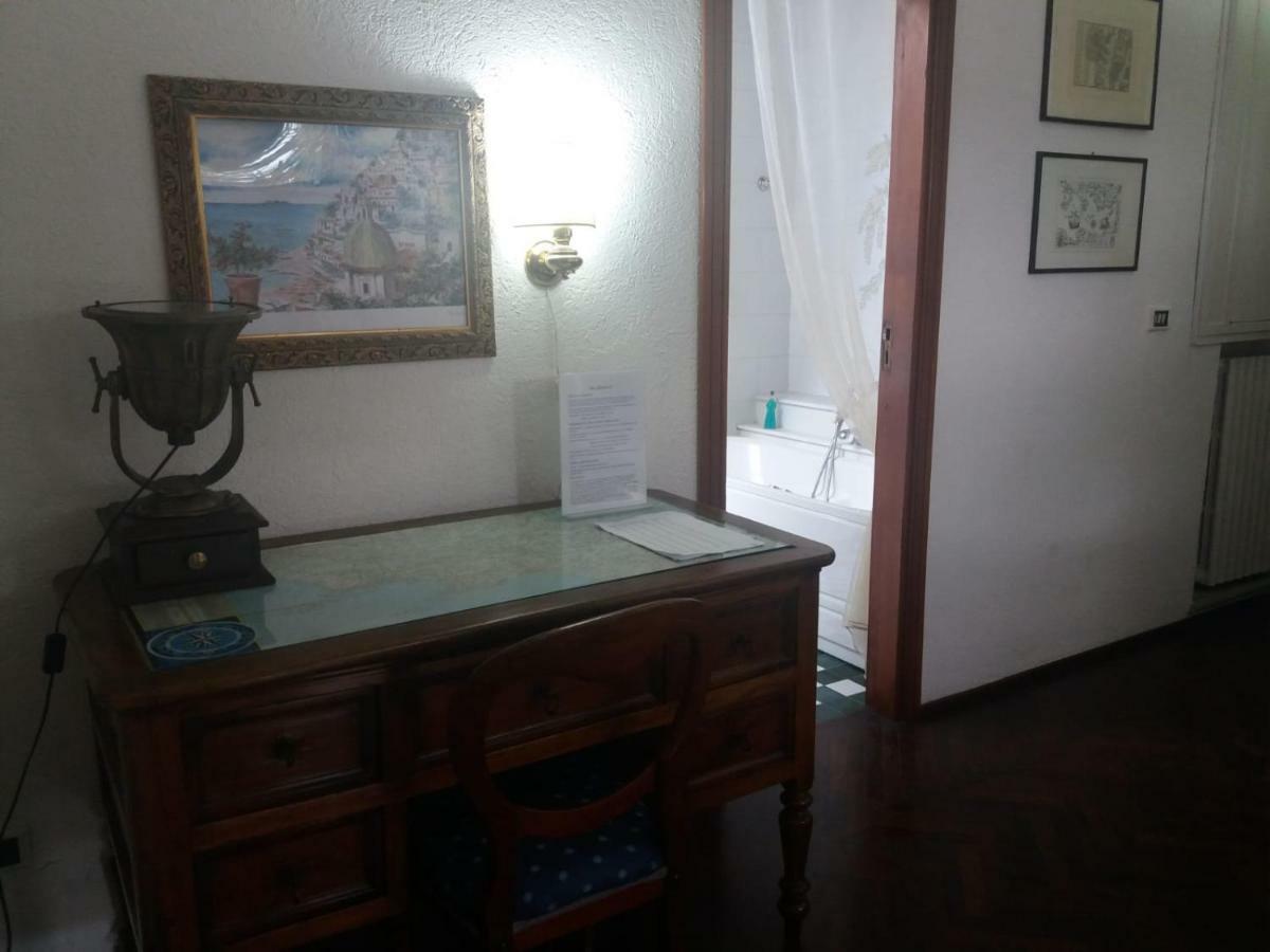 B&B Arechi ซาแลร์โน ภายนอก รูปภาพ