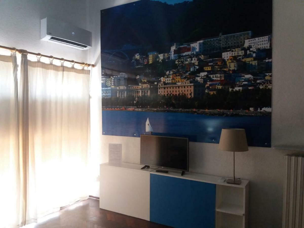 B&B Arechi ซาแลร์โน ภายนอก รูปภาพ